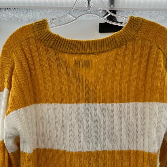 SO Knit Button Up Cardigan Yellow/White Striped V-Neck Long Sleeve Size XL - Picture 6 of 9